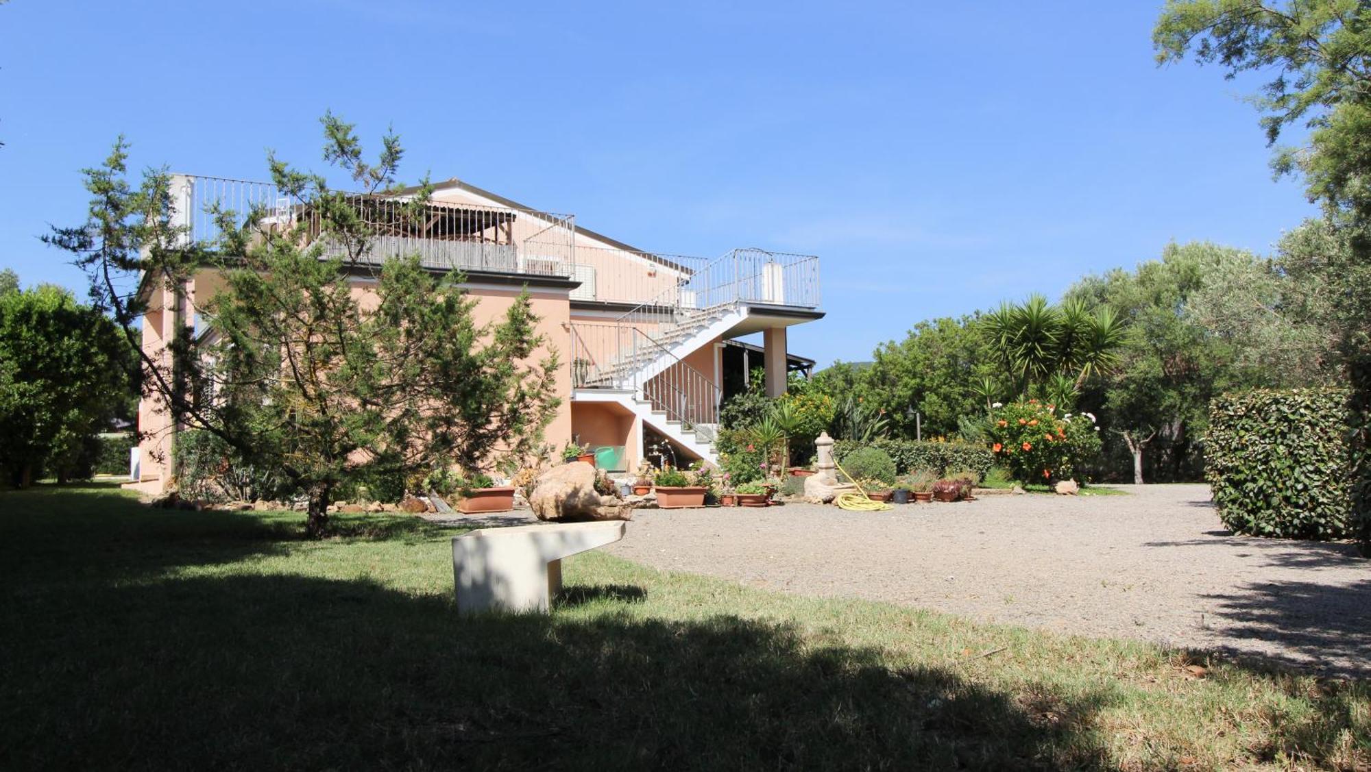 Casa Vacanze Giovanna SantʼAnna Arresi Exterior foto